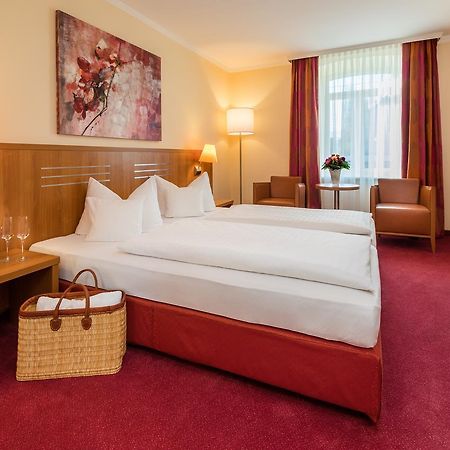 Hotel Vis A Vis Lindau  Exteriör bild